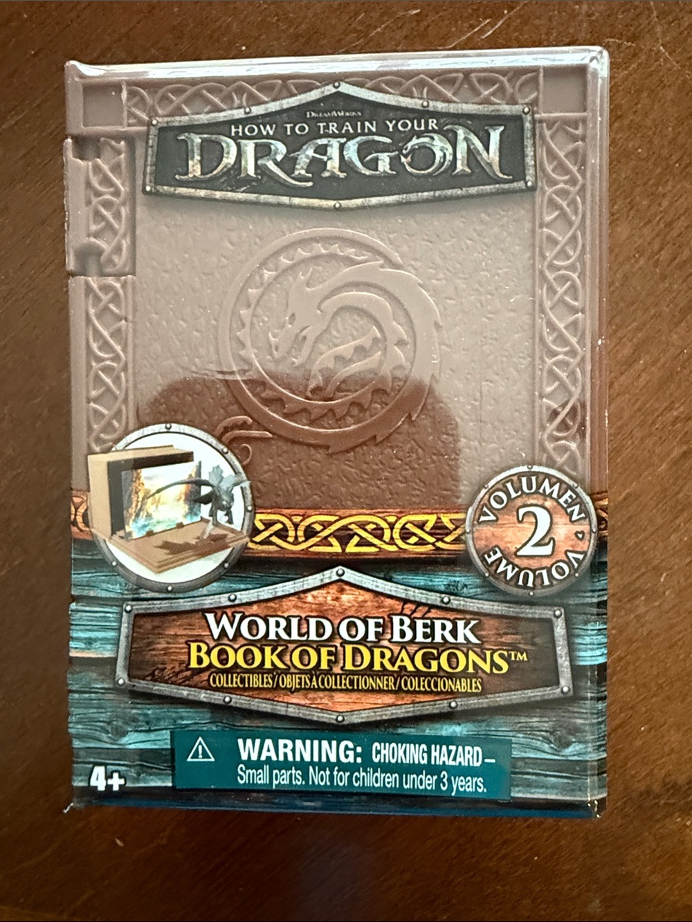 How to Train Your Dragon World of Berk Book of Dragons Volume 2 - NEW